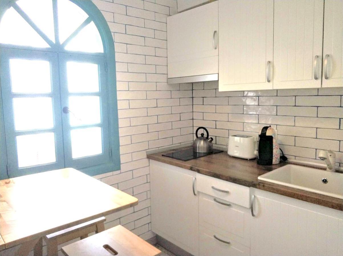 ארונה Port Royal Apartments, Heated Pool, Speed Wifi, Terrace מראה חיצוני תמונה